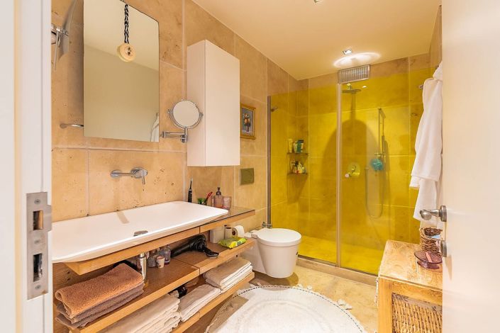 Image No.72-5 Bed House/Villa for sale