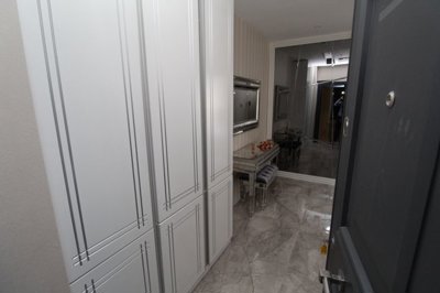 Interior 2
