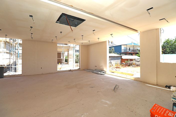 Image No.28-4 Bed House/Villa for sale