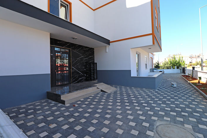 Image No.11-3 Bed Apartment for sale