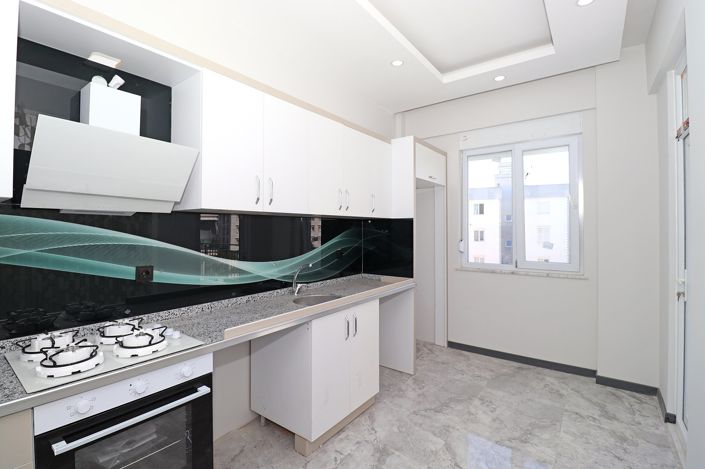 Image No.17-3 Bed Apartment for sale