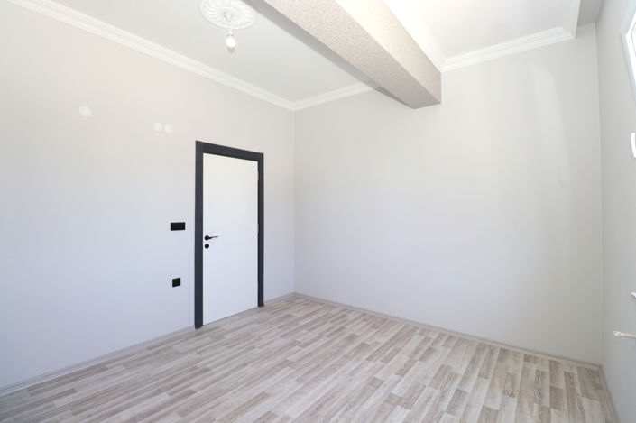 Image No.20-3 Bed Apartment for sale