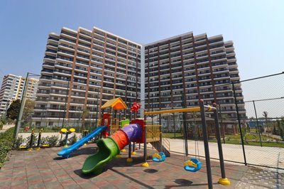 Exterior 6