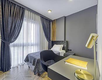 Image No.20-4 Bed Apartment for sale