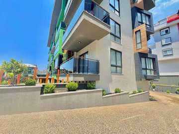 Exterior 7