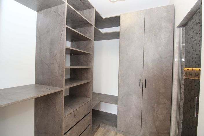 Image No.20-3 Bed Apartment for sale