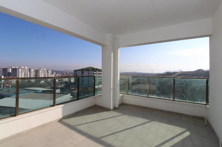 Image No.24-3 Bed Apartment for sale