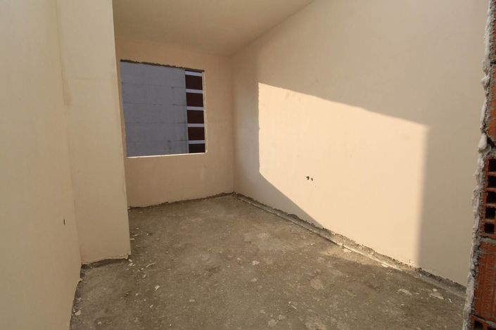 Image No.11-Appartement de 2 chambres à vendre à Küçükçekmece