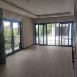 Interior 3