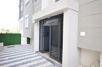 Exterior 6