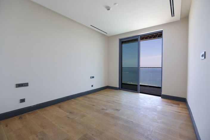 Image No.27-3 Bed Apartment for sale