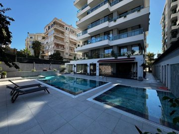 3 Bed Apartment for sale