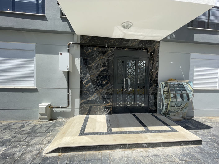 Image No.9-2 Bed Apartment for sale