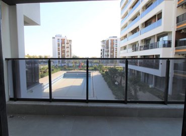 Exterior 12