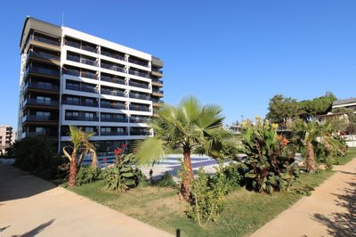 Exterior 5