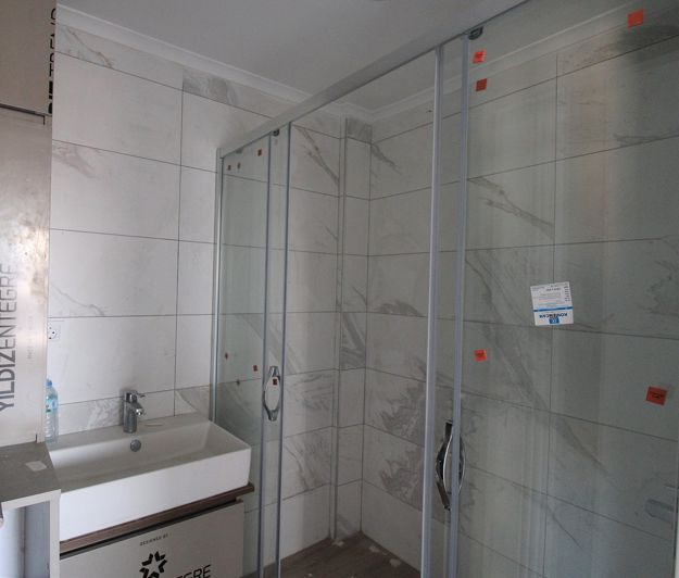 Image No.33-3 Bed Apartment for sale