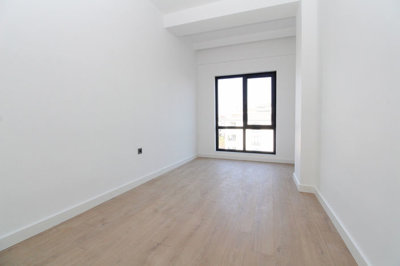 Interior 7