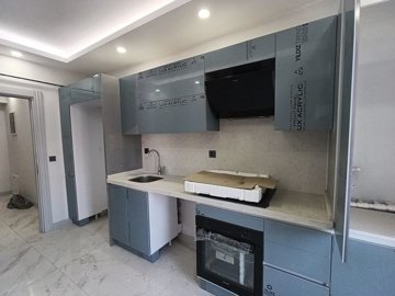 Interior 5