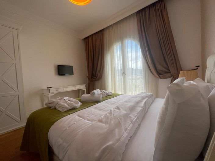 Image No.17-3 Bed Apartment for sale