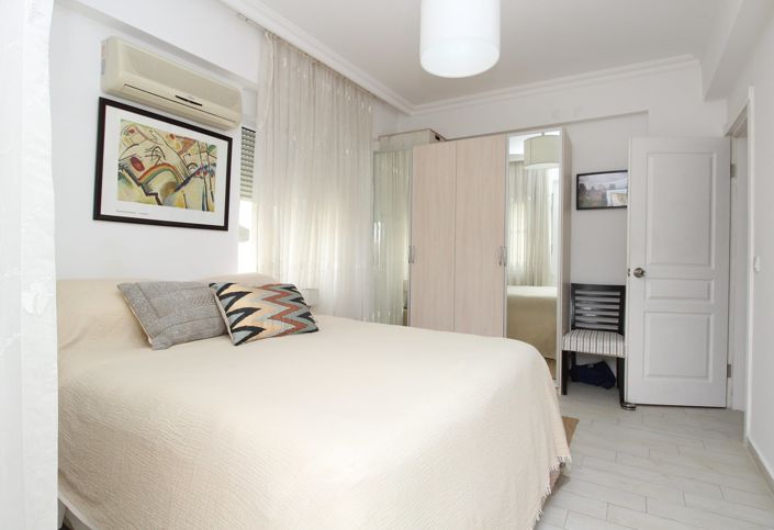 Image No.22-3 Bed Apartment for sale