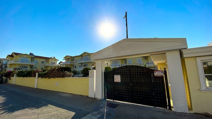 Image No.9-3 Bed Apartment for sale