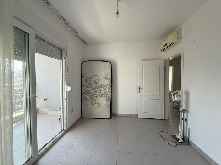 Image No.17-2 Bed Apartment for sale