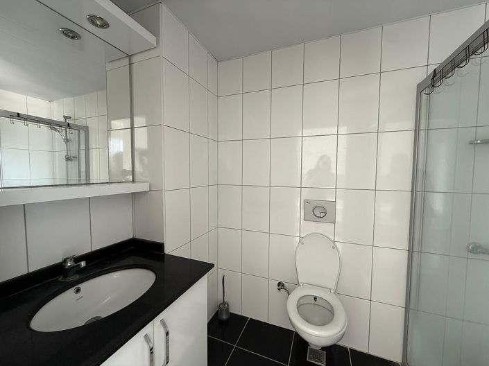 Image No.19-2 Bed Apartment for sale