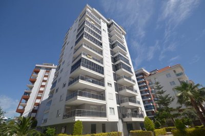 Exterior 3