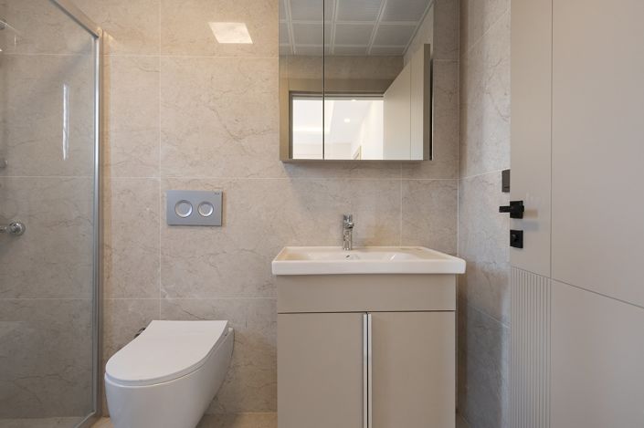 Image No.11-2 Bed Apartment for sale