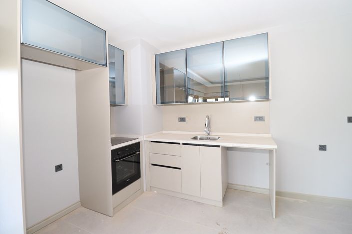 Image No.26-2 Bed Apartment for sale