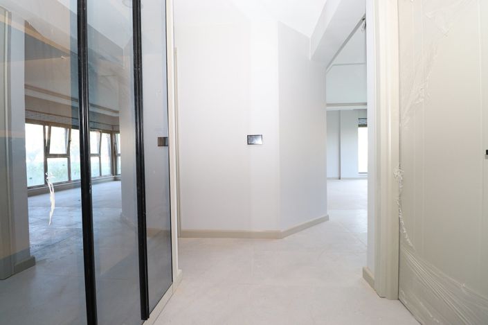 Image No.33-2 Bed Apartment for sale