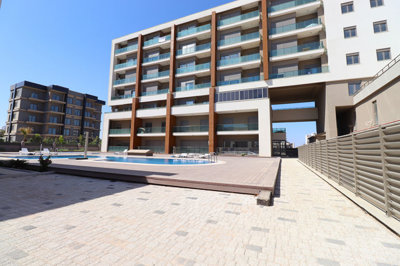 Exterior 3