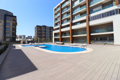 Exterior 5