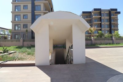 Exterior 7