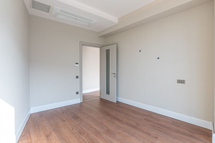 Image No.56-1 Bed Apartment for sale