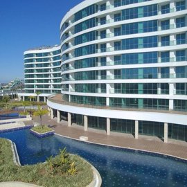 Exterior 8