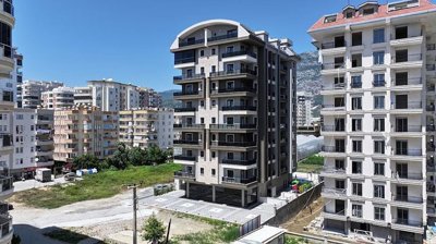 Exterior 3