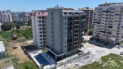 Exterior 8