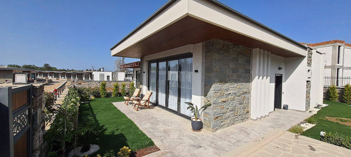 Image No.10-2 Bed House/Villa for sale