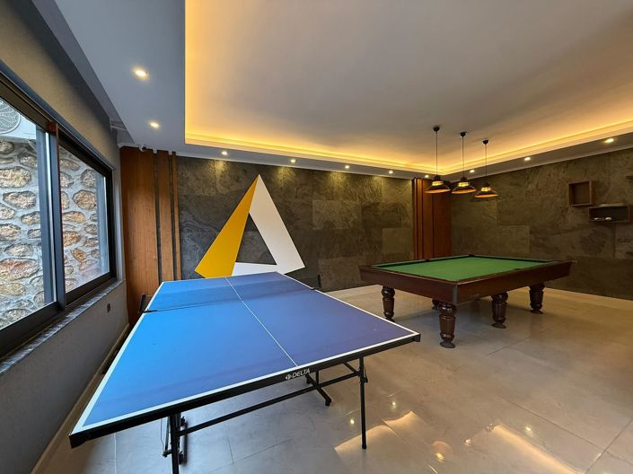 Image No.13-2 Bed Apartment for sale