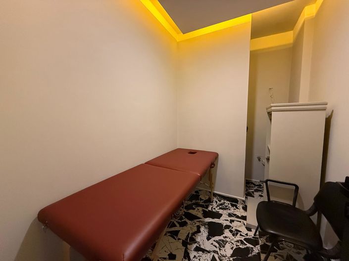 Image No.10-3 Bed Apartment for sale