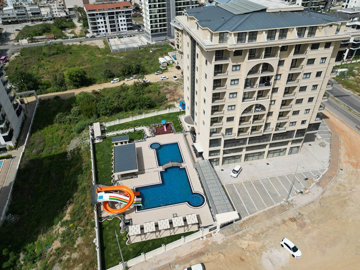 Exterior 2