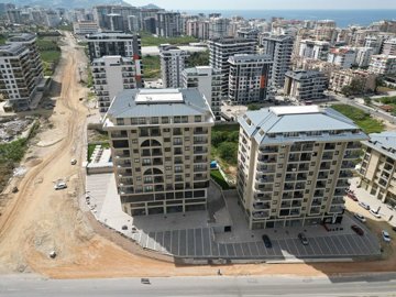 Exterior 4