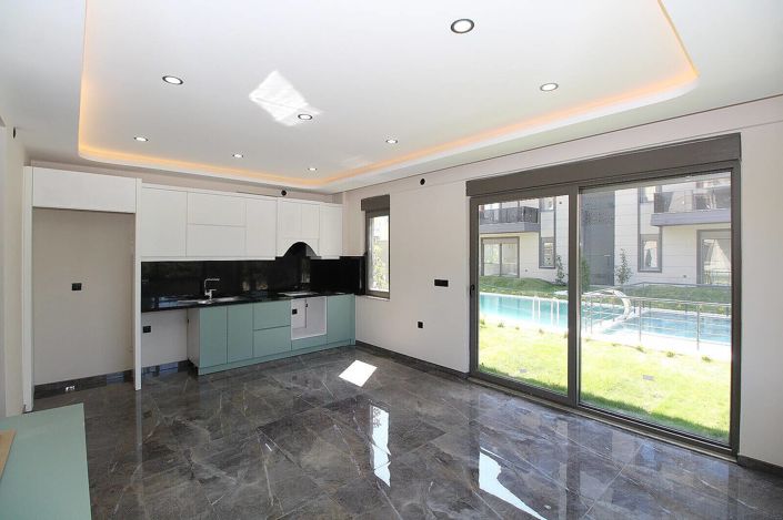 Image No.41-1 Bed Apartment for sale