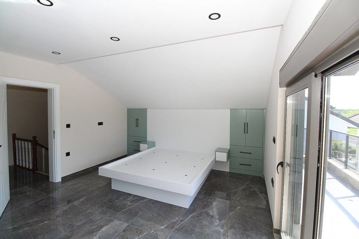 Image No.45-1 Bed Apartment for sale