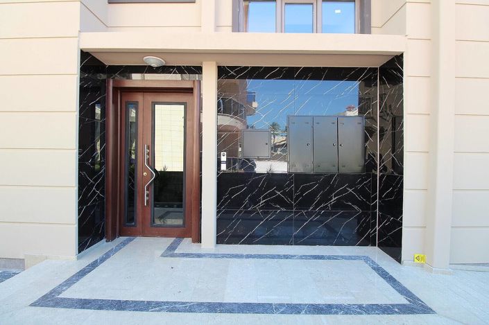 Image No.31-3 Bed Apartment for sale