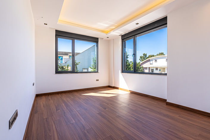 Image No.32-4 Bed House/Villa for sale