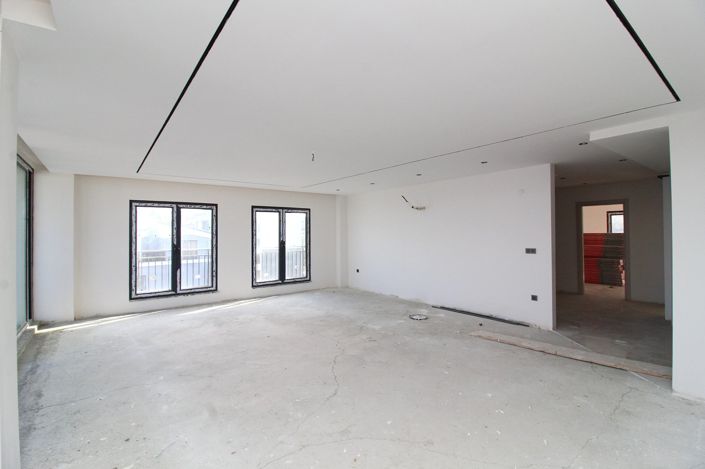 Image No.44-4 Bed Apartment for sale