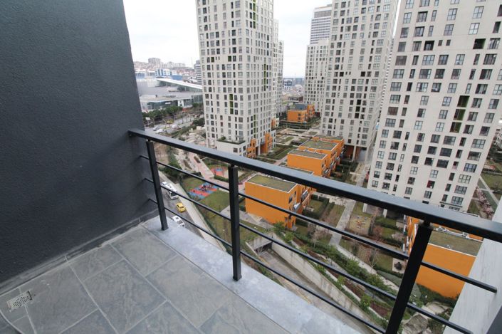 Image No.24-3 Bed Apartment for sale