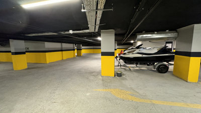 Exterior 10